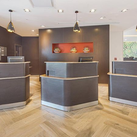 Courtyard By Marriott Saltillo Exterior photo